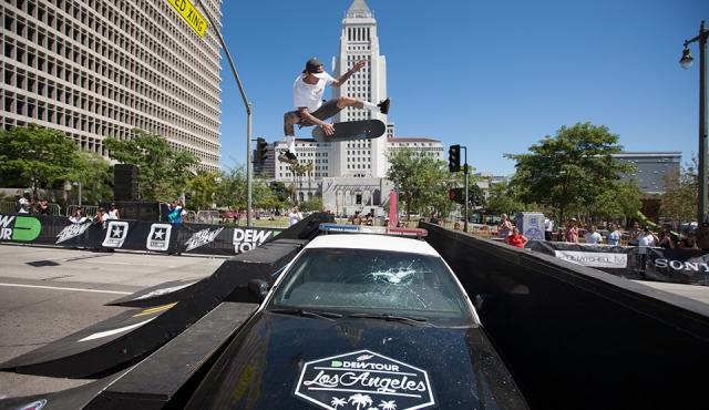 retaks, dew tour, la, annika, nikki, skate